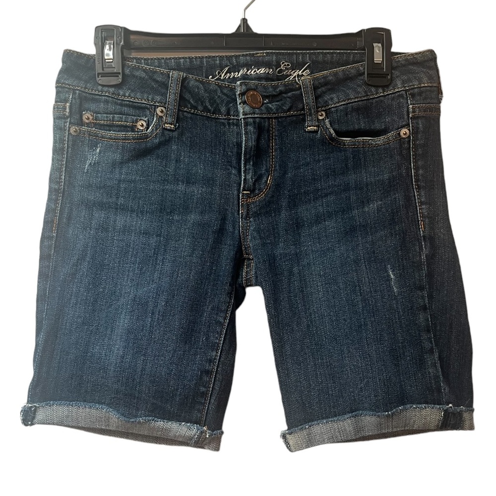 Women's American Eagle Jean Denim Midi Shorts
Size: 4